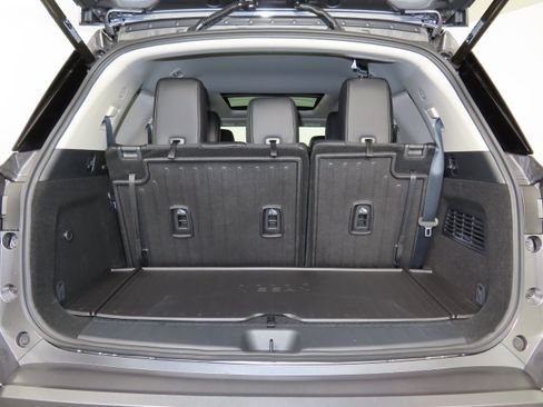 New 2026 Nissan Pathfinder Platinum image 39