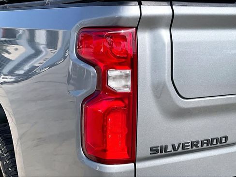Used 2023 Chevrolet Silverado 1500 RST w/ Convenience Package II AWD/4WD image 27