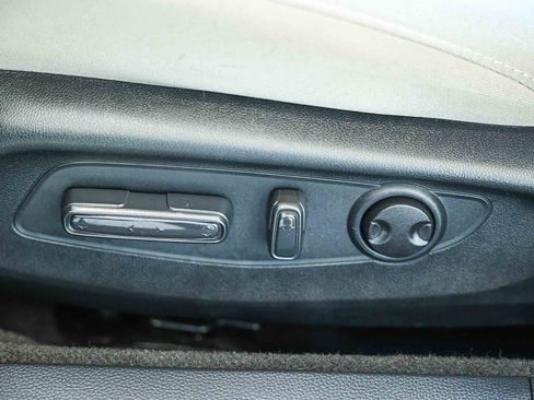 Certified 2024 Honda Accord EX image 27