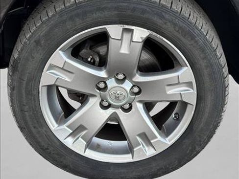Used 2009 Toyota RAV4 Sport AWD/4WD image 9