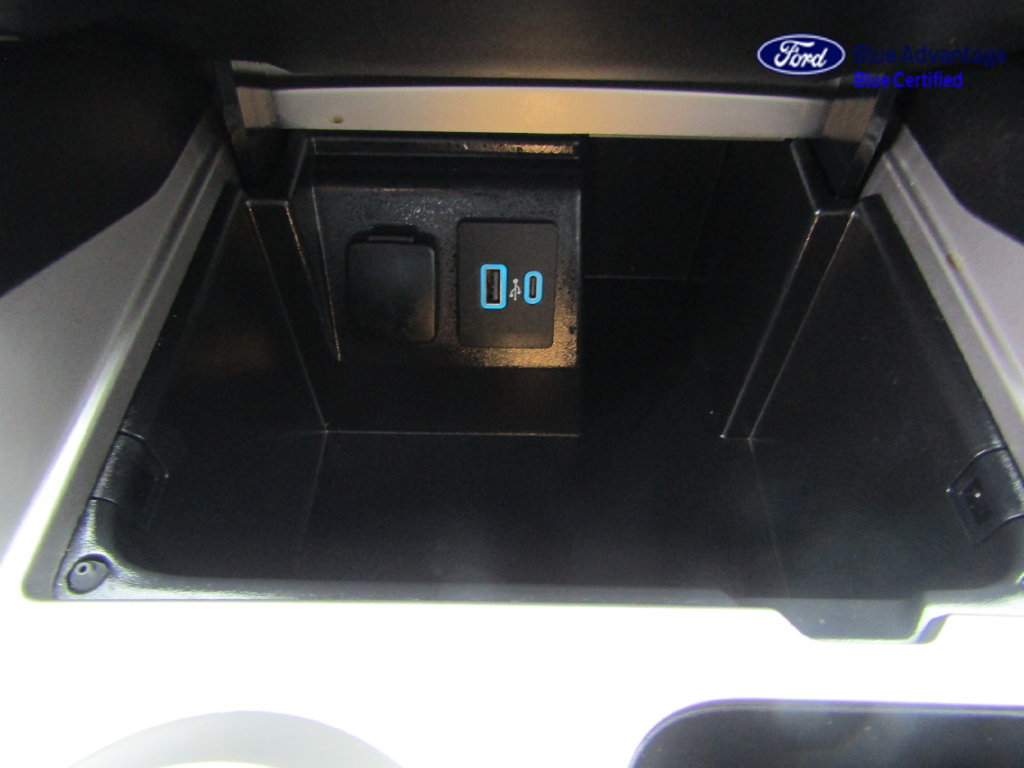 Certified 2024 Ford Explorer XLT w/ Equipment Group 202A AWD/4WD image 30