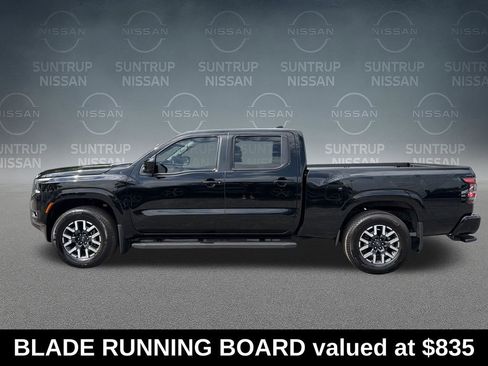 Used 2025 Nissan Frontier SL w/ Graphics Package AWD/4WD image 2