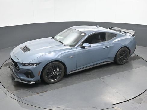 Used 2024 Ford Mustang GT RWD image 36