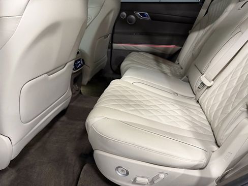 Used 2023 Genesis GV80 3.5T w/ Cargo Package image 22