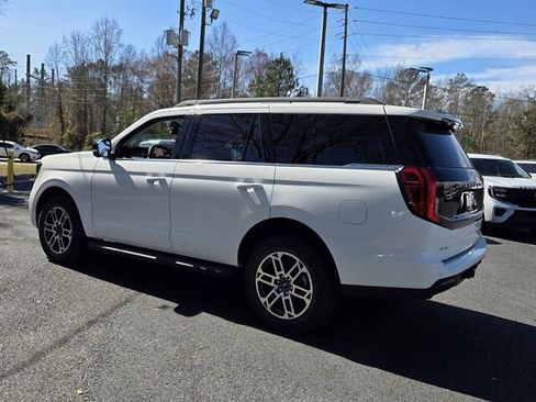 New 2026 Ford Expedition Active image 12