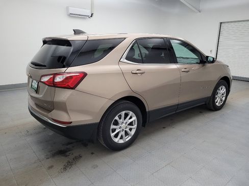 Used 2018 Chevrolet Equinox LT image 10