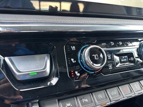 Used 2024 GMC Sierra 1500 Denali image 47