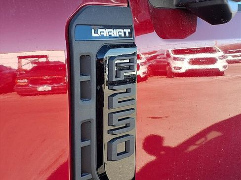 New 2026 Ford F250 Lariat w/ Black Appearance Package image 37