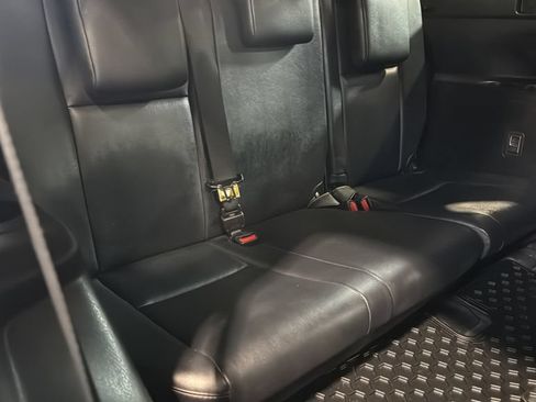 Used 2019 Toyota Highlander Limited AWD/4WD image 16