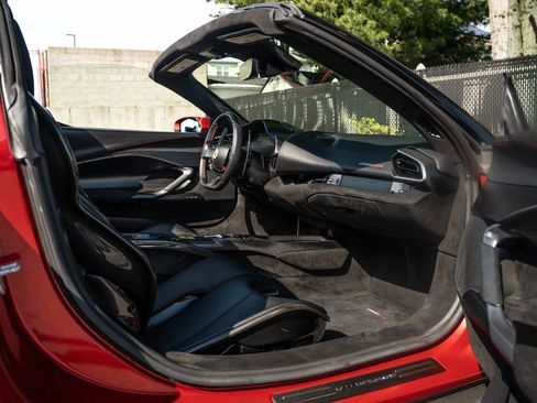 Used 2023 Ferrari 296 GTS RWD image 52