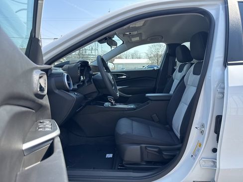 New 2026 Chevrolet Trax LS w/ LS Convenience Package FWD image 13
