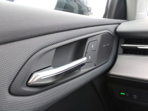 New 2026 Audi Q3 quattro 2.0T AWD/4WD image 7