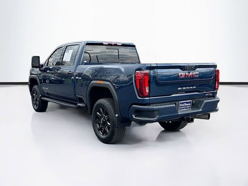 Used 2021 GMC Sierra 2500 AT4 w/ AT4 Preferred Package image 8
