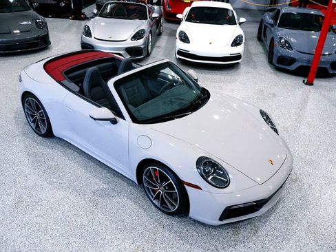Used 2024 Porsche 911 Carrera 4S AWD/4WD image 10