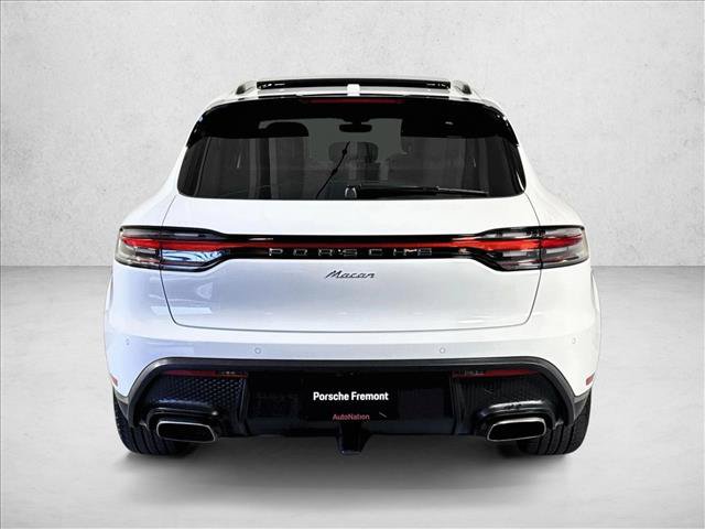 Certified 2026 Porsche Macan Turbo AWD/4WD image 10