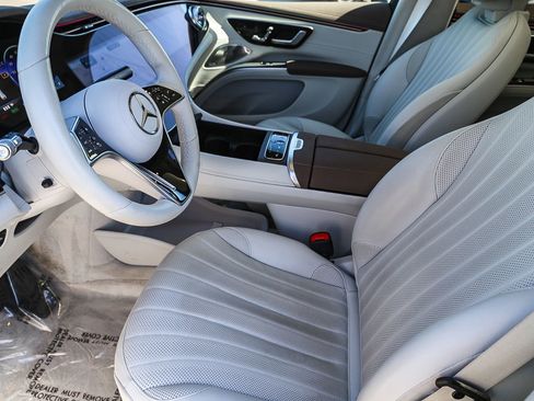 Certified 2023 Mercedes-Benz EQS 580 4MATIC SUV image 17