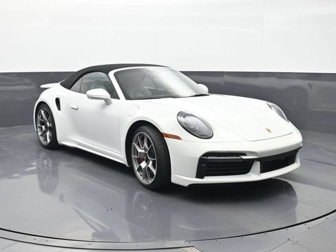 Certified 2024 Porsche 911 Turbo AWD/4WD image 21