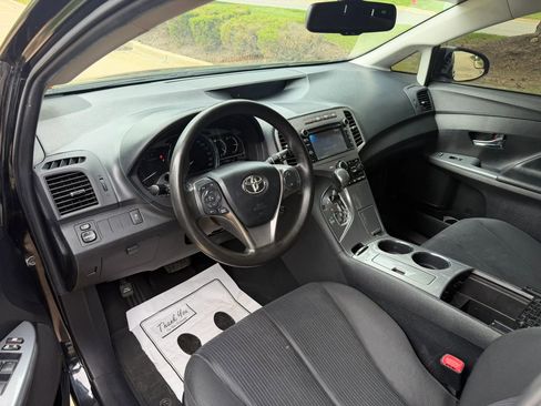 Used 2013 Toyota Venza LE AWD/4WD image 13