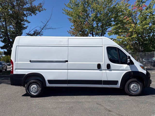 Used 2026 RAM ProMaster 2500 w/ Convenience Group FWD image 15