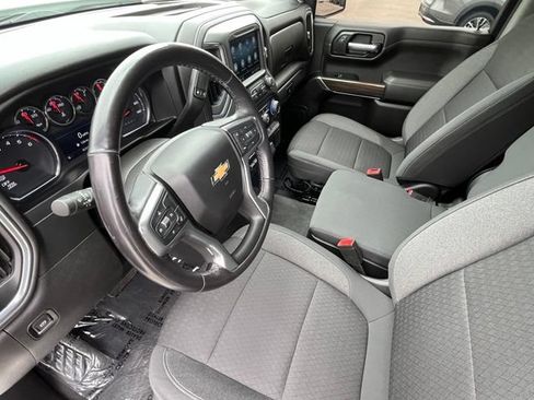 Used 2022 Chevrolet Silverado 1500 LT w/ Bed Protection Package RWD image 11