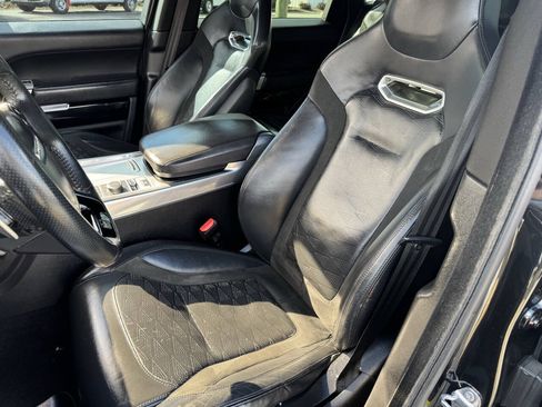 Used 2018 Land Rover Range Rover Sport SVR AWD/4WD image 20