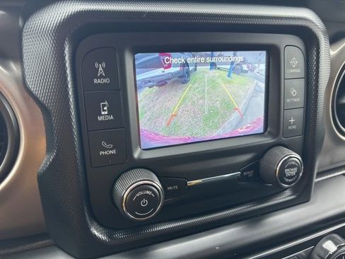 Used 2019 Jeep Wrangler Sport w/ Quick Order Package 28S image 24