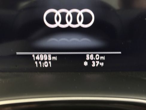 Used 2025 Audi Q7 3.0T Prestige image 34