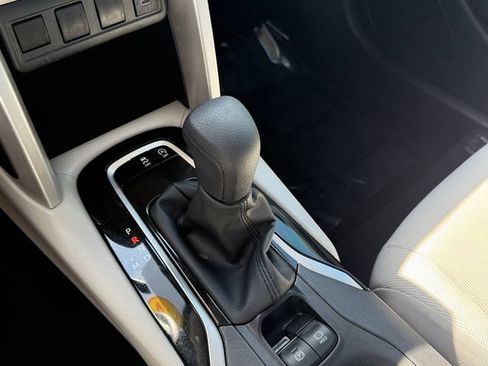 Certified 2024 Toyota Corolla Cross L FWD image 25