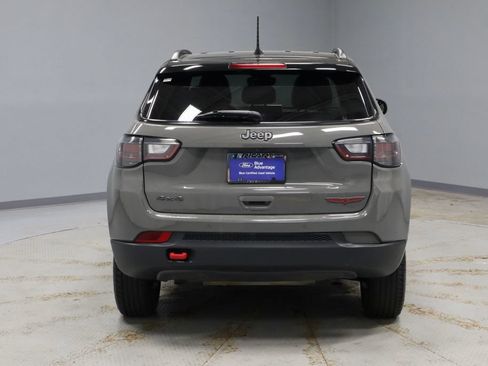 Used 2024 Jeep Compass Trailhawk w/ Trailhawk Elite Group AWD/4WD image 11