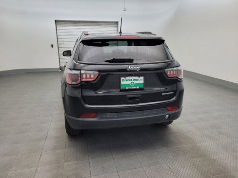 Used 2018 Jeep Compass Sport w/ Cold Weather Group FWD image 6