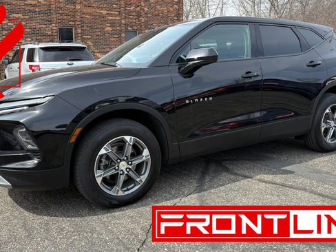 Used 2023 Chevrolet Blazer LT image 1