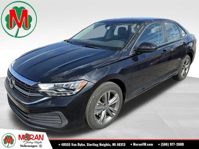 Used 2024 Volkswagen Jetta SE w/ Panoramic Sunroof Package