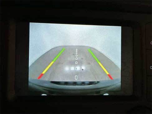 Used 2017 Jeep Renegade Sport w/ Power & Air Group image 12