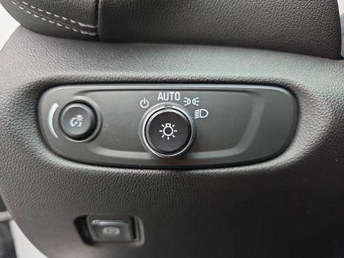 Certified 2023 Chevrolet Blazer LT w/ Convenience Package image 25