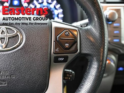Used 2015 Toyota 4Runner SR5 AWD/4WD image 15