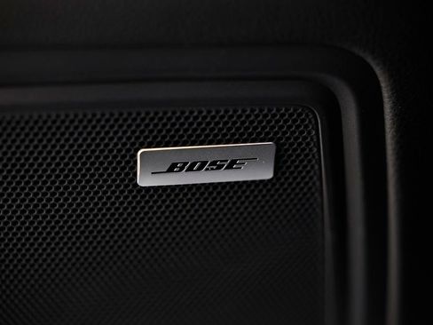 Certified 2025 Porsche Macan image 22