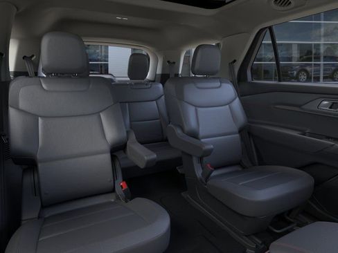 New 2026 Ford Explorer Active AWD/4WD image 12