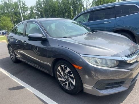 Used 2016 Honda Civic EX image 3