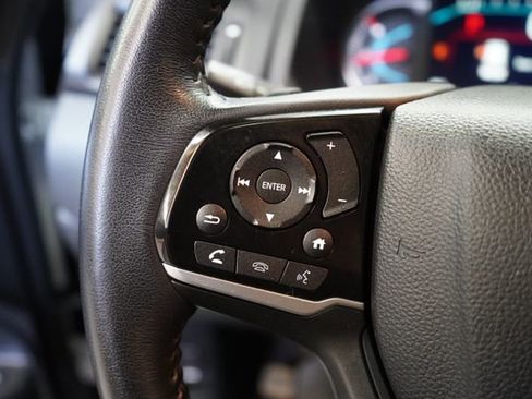 Used 2022 Honda Pilot Touring image 17