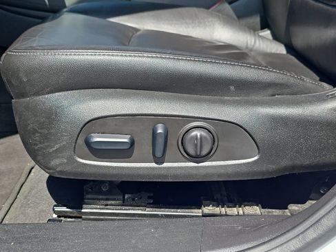 Used 2024 Chevrolet Malibu LT FWD image 11