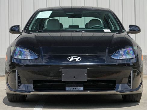 Used 2023 Hyundai Ioniq 6 SEL RWD image 6
