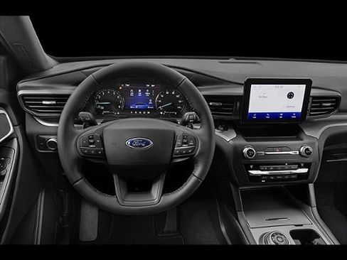 Used 2020 Ford Explorer XLT RWD image 18