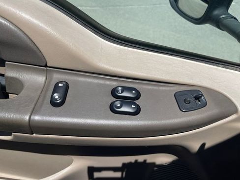 Used 2002 Ford F350 XLT AWD/4WD image 26