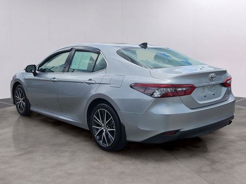 Used 2023 Toyota Camry XLE w/ Cold Weather Package AWD/4WD image 6
