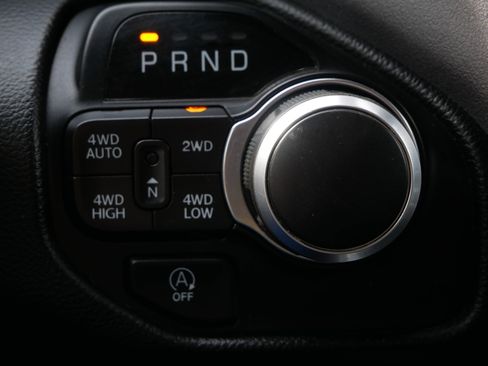 Used 2020 RAM 1500 Big Horn image 24