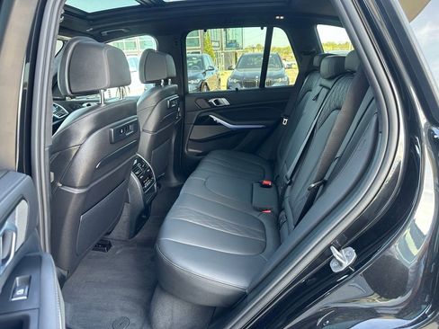 Used 2022 BMW X5 M50i w/ Executive Package AWD/4WD image 15