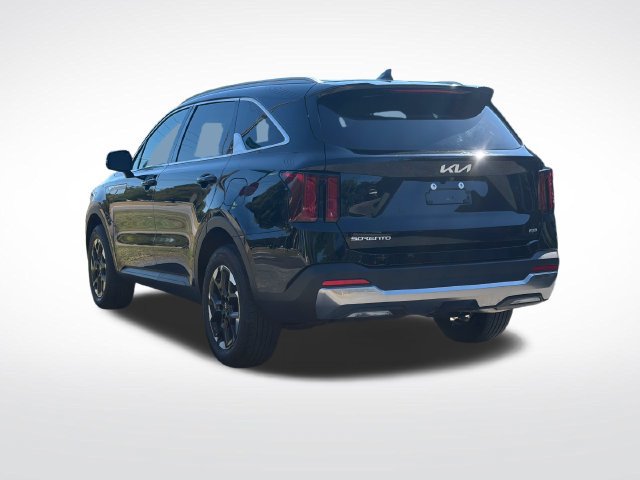 Certified 2025 Kia Sorento S AWD/4WD image 8