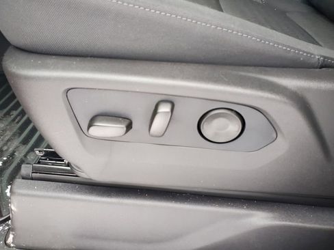 New 2026 Chevrolet Silverado 1500 LT image 6