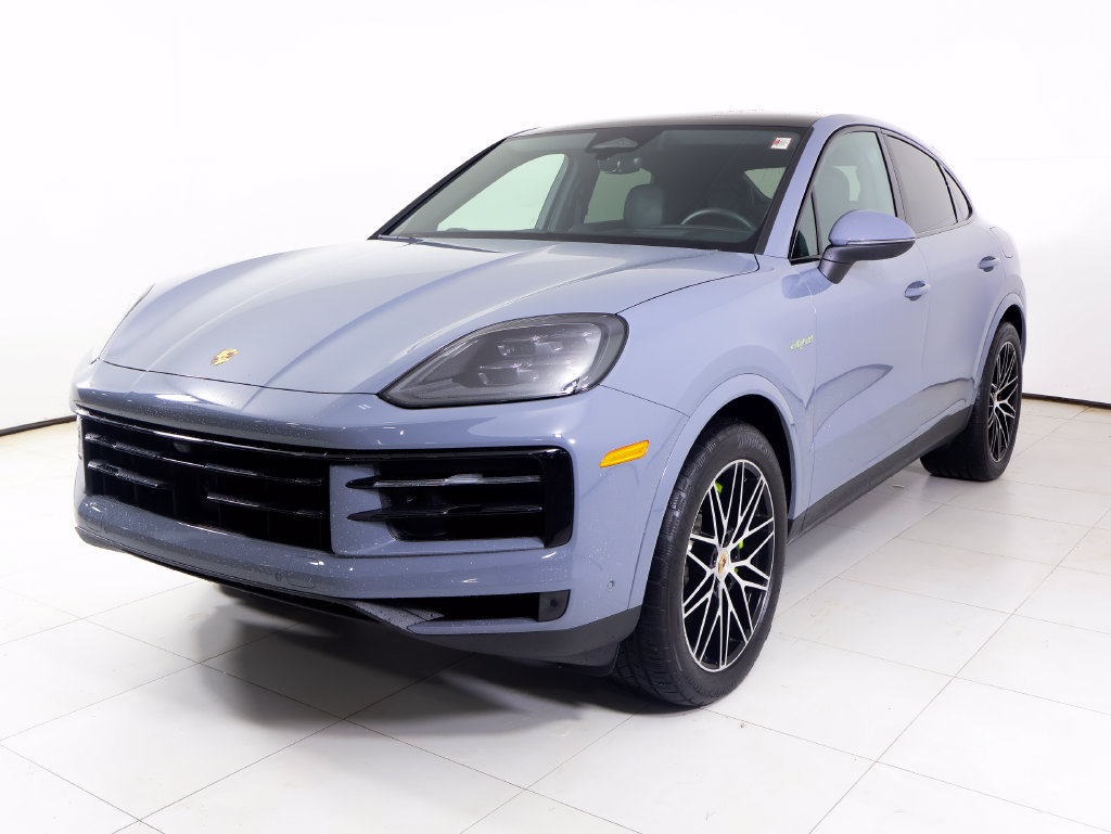 Certified 2026 Porsche Cayenne E-Hybrid Coupe AWD/4WD image 1