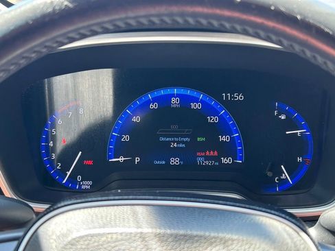 Used 2020 Toyota Corolla XLE FWD image 32